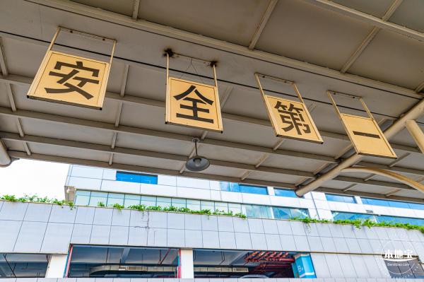 清水河废旧铁轨