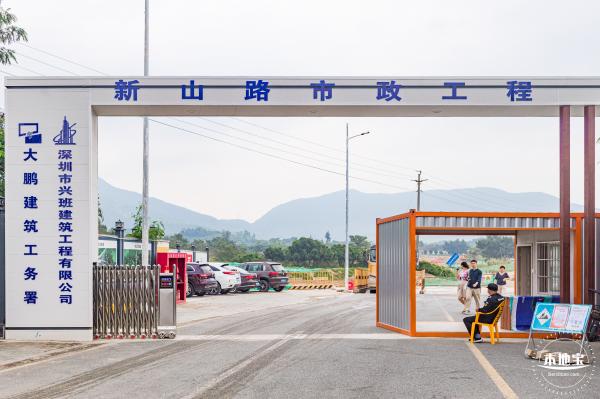 禾塘湿地园粉黛乱子草
