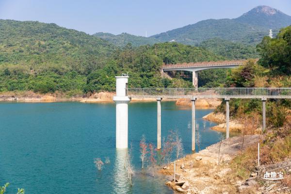 翠岭湖水库公园