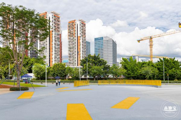 观湖中心公园