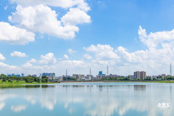 明湖城市公园