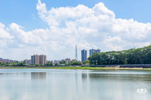 明湖城市公园