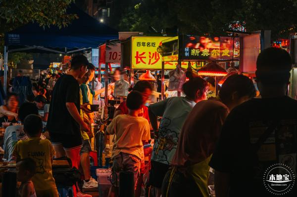 宝安盐田夜市街