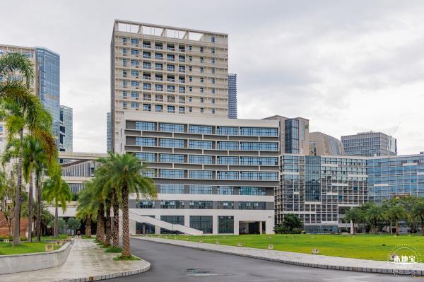 深圳大学