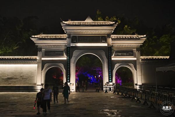 版画基地光影秀