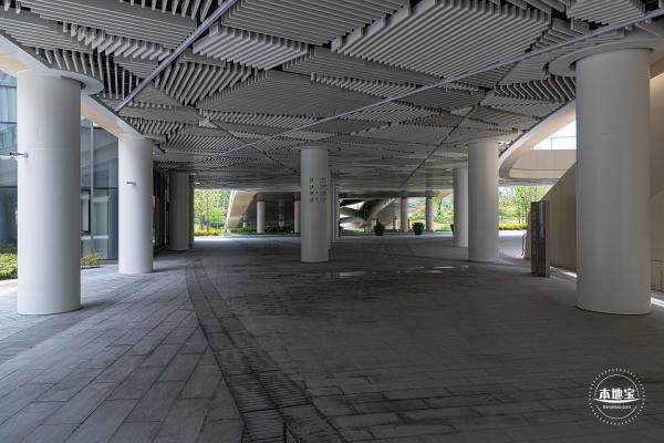 九棵树未来艺术中心