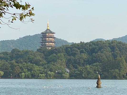 三潭印月