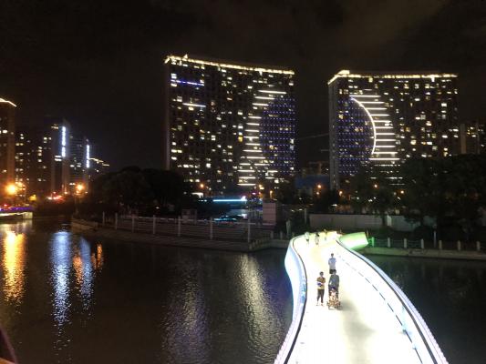 苏州活力岛夜景